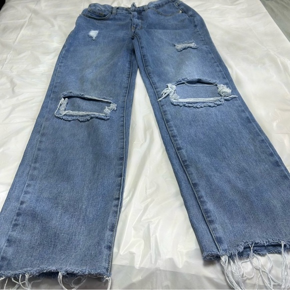 Pretty Little Thing denim distressed jeans with holes, size 10 Tall - Picture 3 of 5